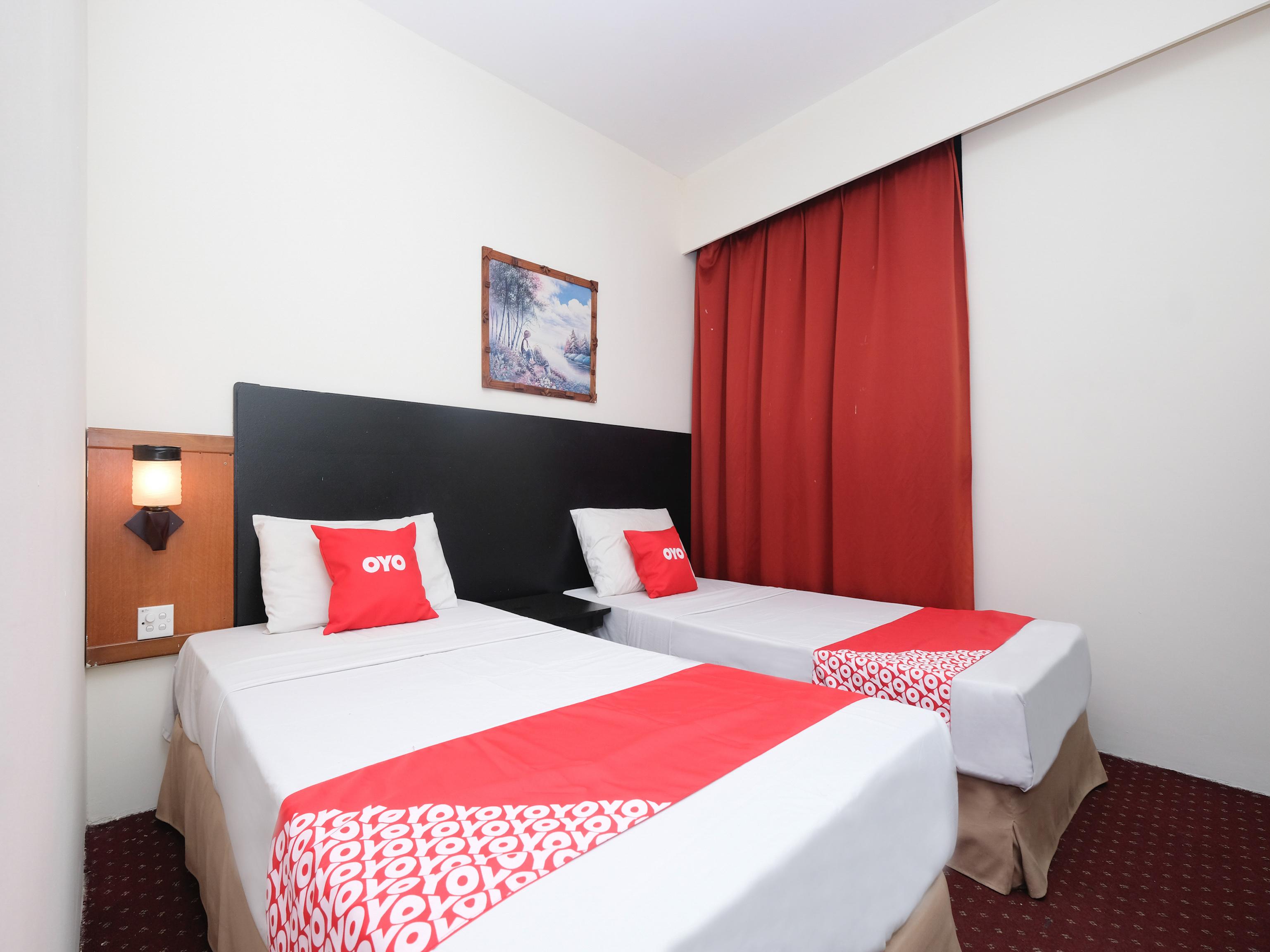 Hotel Sri Sutra - Sungai Buloh Petaling Jaya Exterior foto
